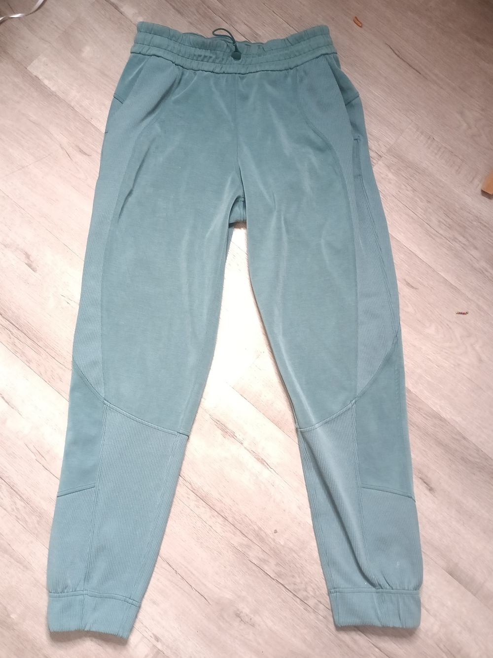L U L U Brushed Softstreme Ribbed High-Rise Joggers Green Jasper Size 6